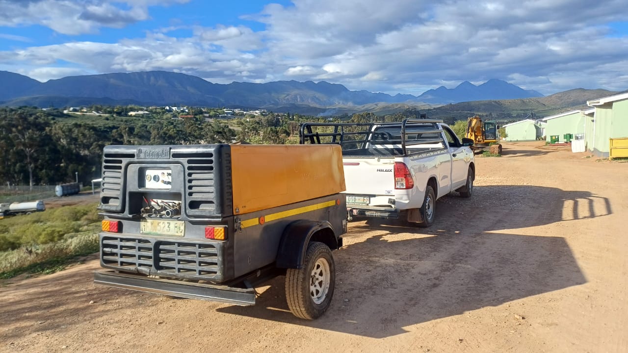 Gardner Denver CompAir Mobile Air Compressor 268CFM - Image 3