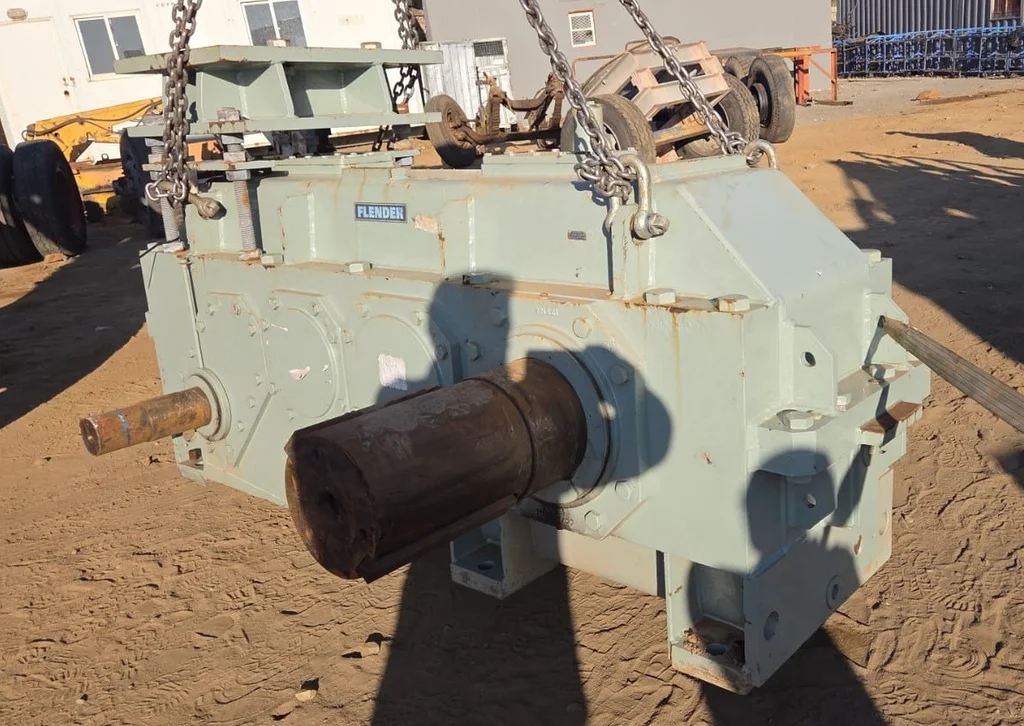 Flender Bevel Helical Crusher Gearbox D-46393 - Image 5