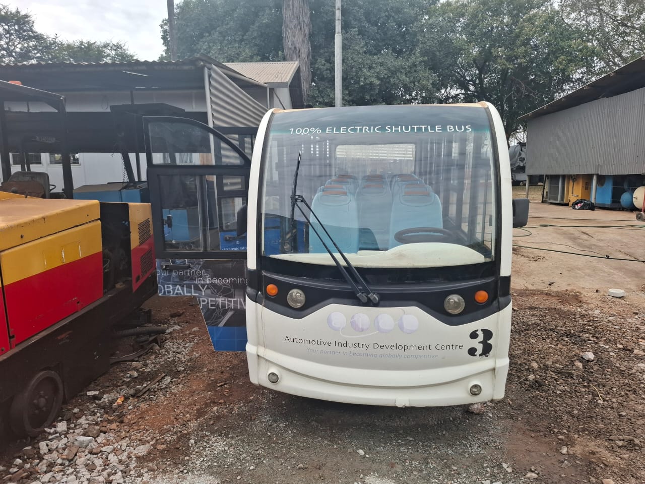 2013 Electric Shuttle Bus 14 Seater - Image 4