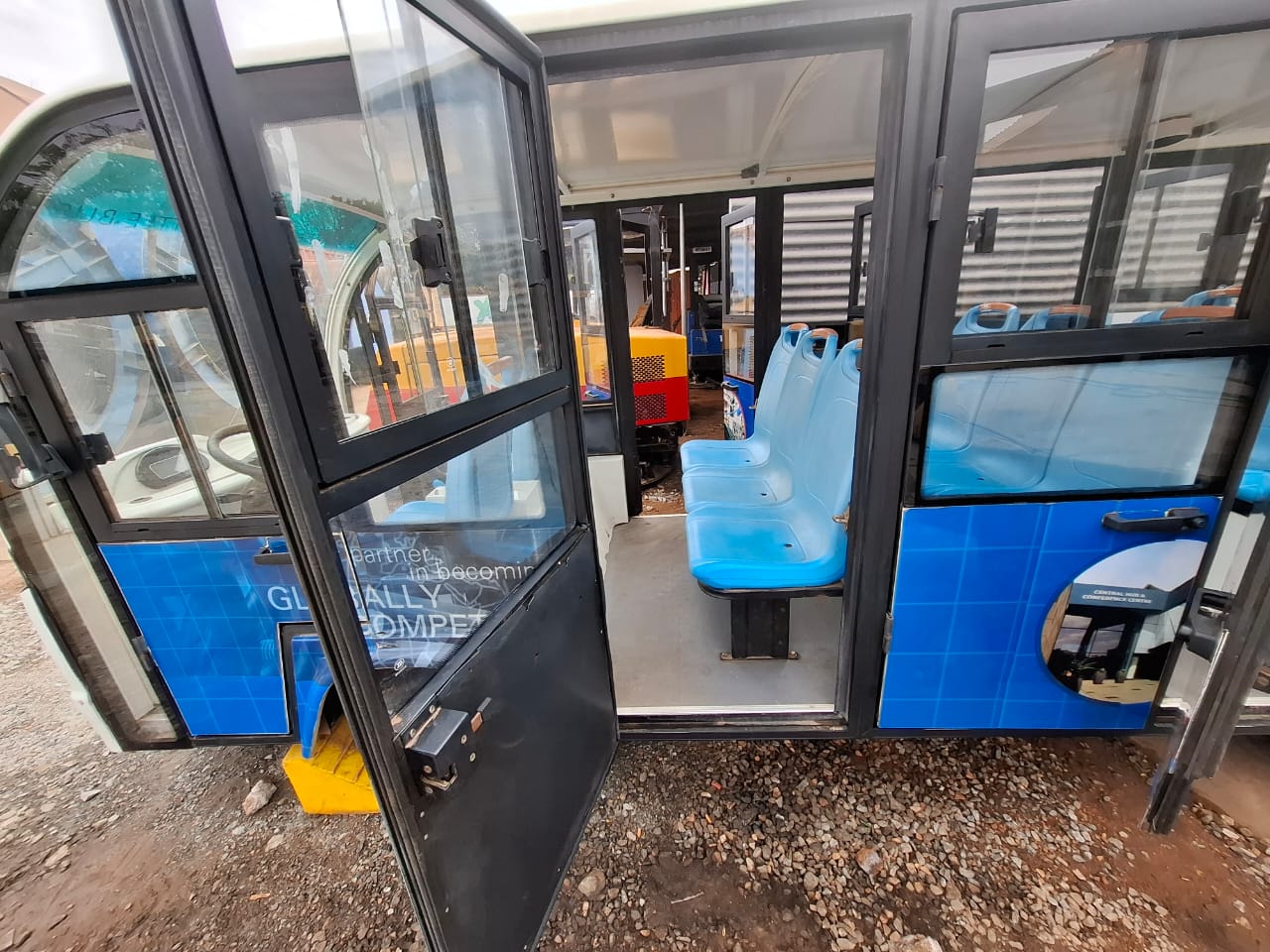 2013 Electric Shuttle Bus 14 Seater - Image 9