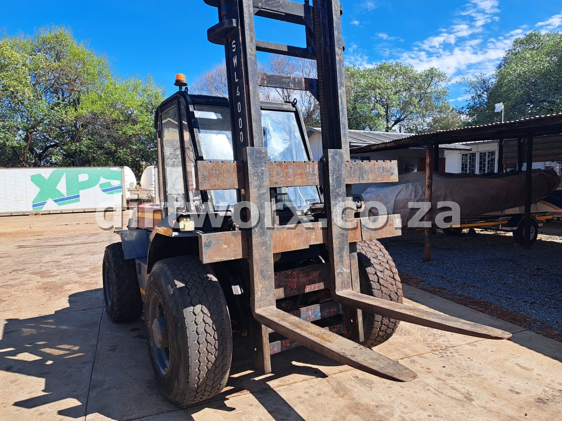 Manitou Rough Terrain Forklift 5 Ton - Image 11