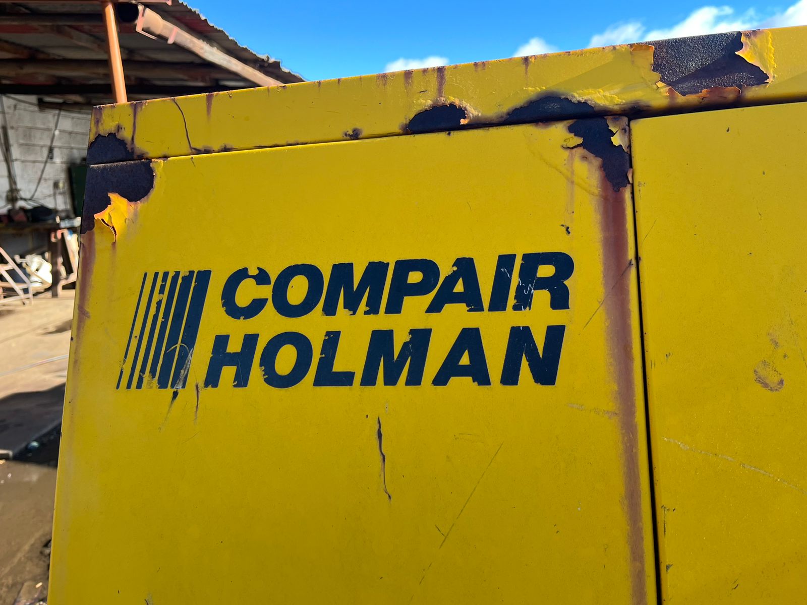 CompAir Holman Mobile Air Compressor - Image 11