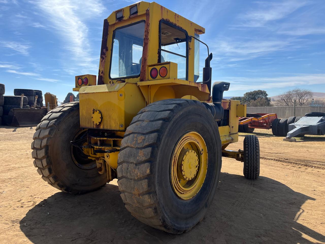 1999 Dezzi H120T Haulage Tow Tractor - Image 7