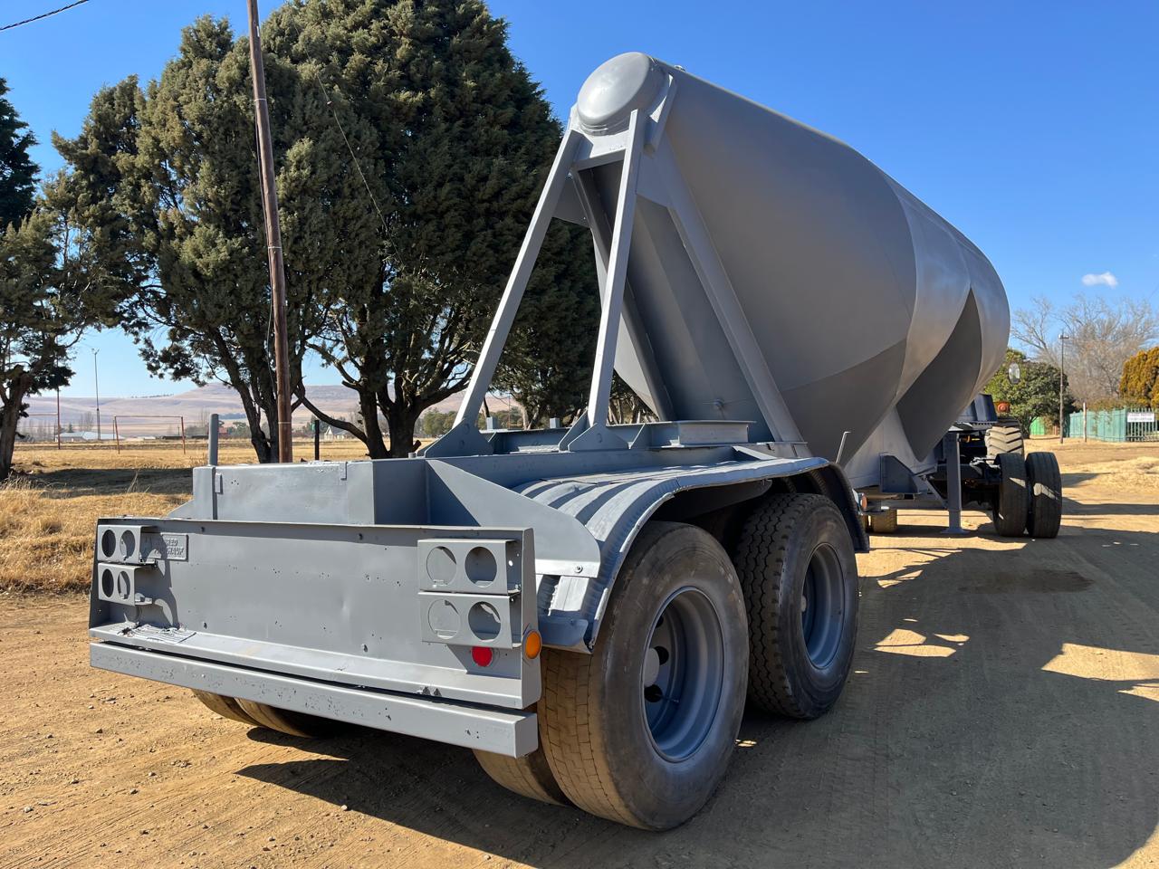 Drawbar Water Tanker 30 000 L - Image 10