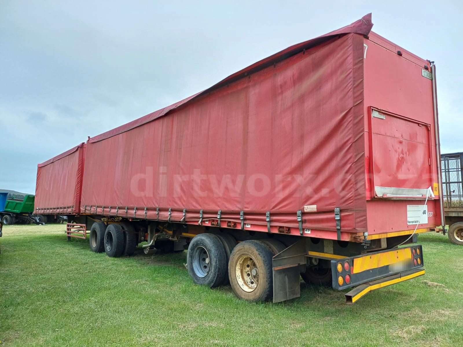 1999 Afrit Tautliner Interlink Beverage Trailer - Image 15