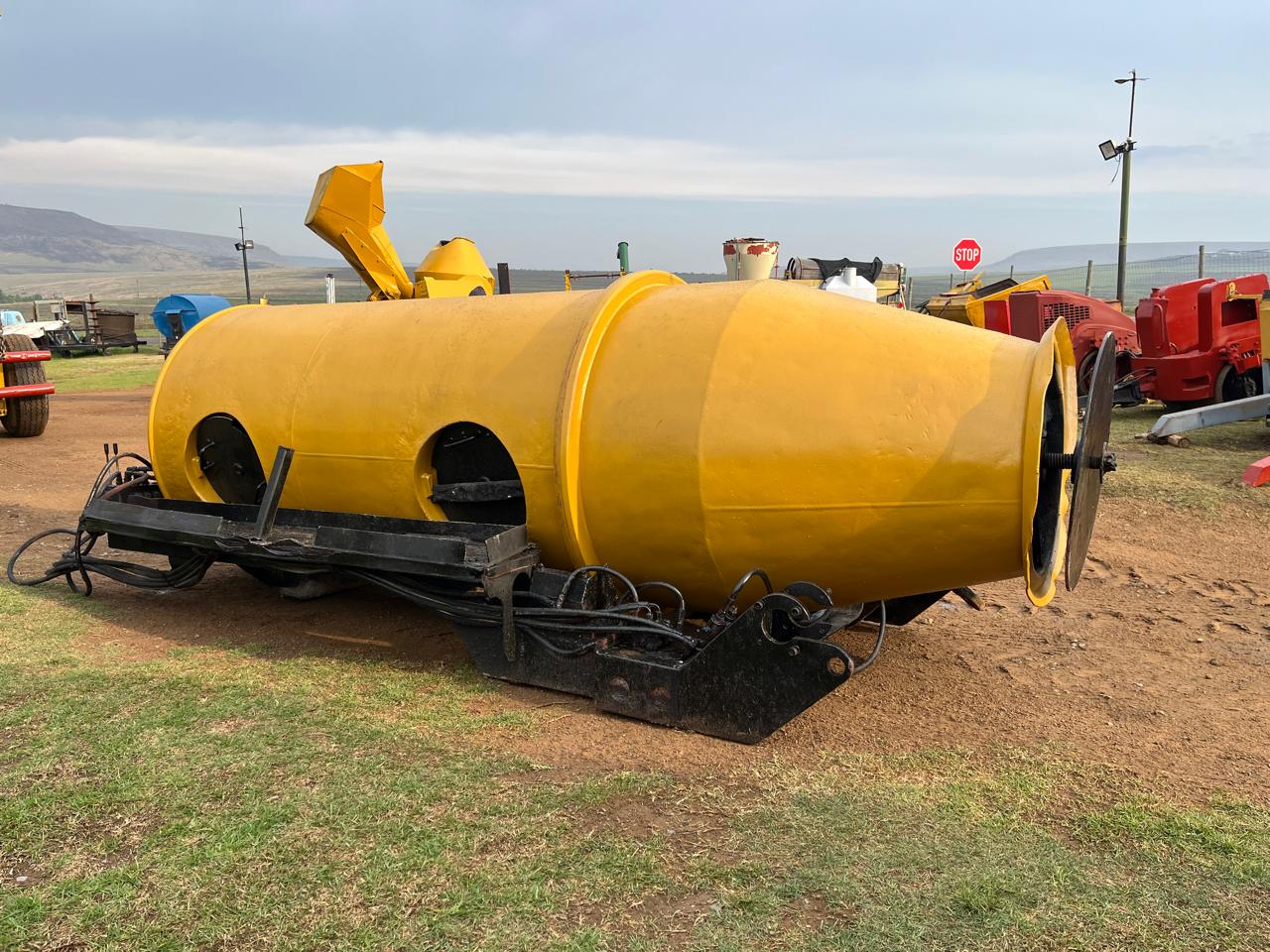 Hydraulic Concrete Mixer - Image 2