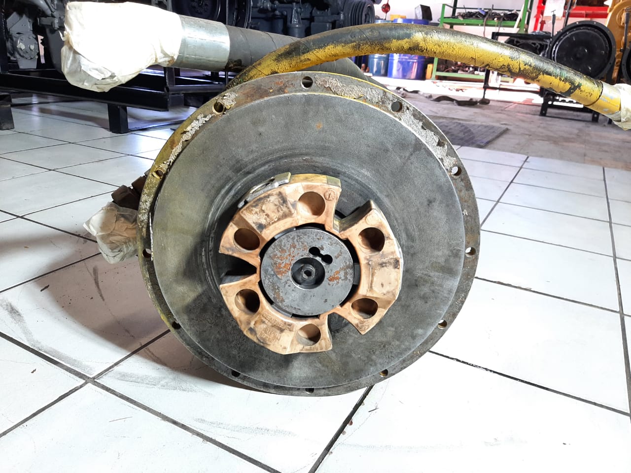 Pump Drive With Hydraulic Pump - Image 3