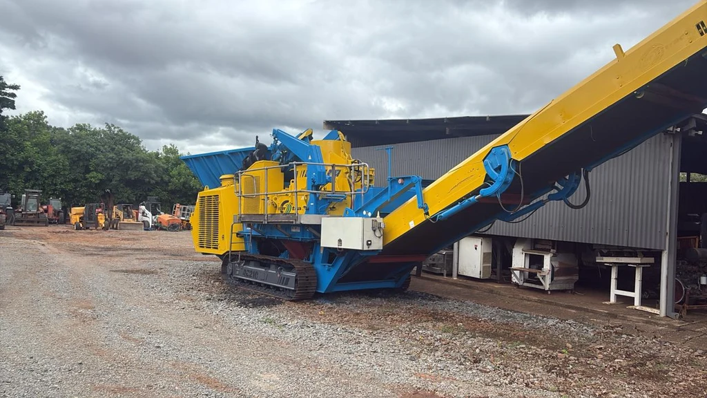 Pilot Crushtec Twistertrac AC210 VSI Crusher - Image 7
