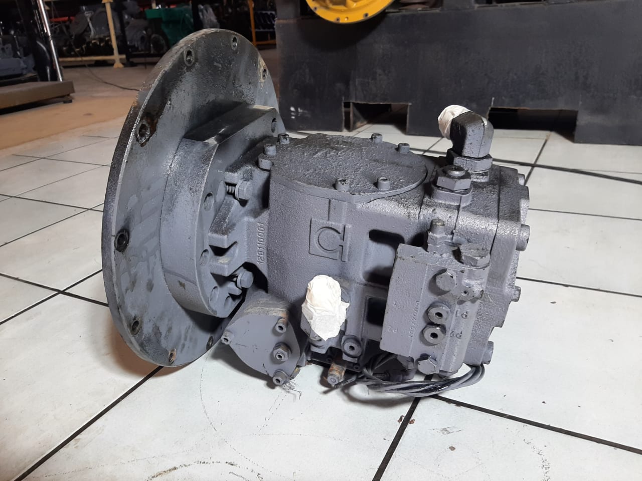 Bondioli & Pavesi Closed Circuit Variable Displacement Axial Piston Pump HPP8 - Image 2