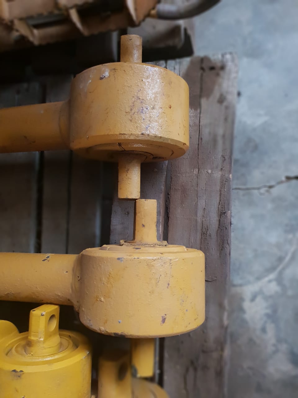 Bell B40C Stabiliser Links - Image 2