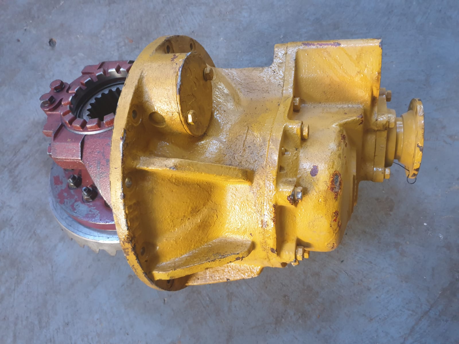 Centre Portion Middle Axle F643 Bell B25B - Image 5