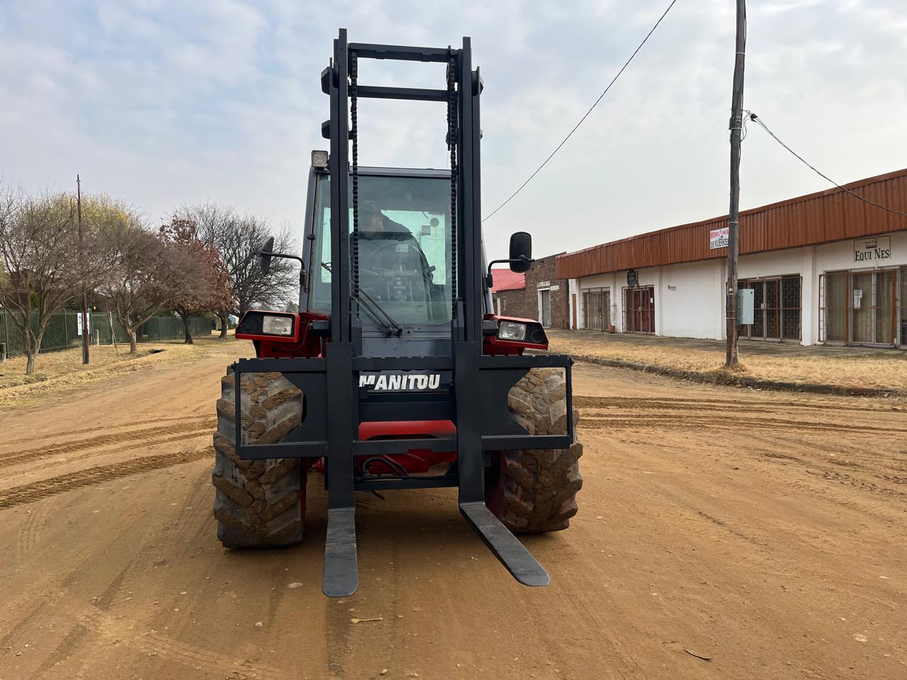 2006 Manitou M30-2 Rough Terrain Forklift 3 Ton - Image 2
