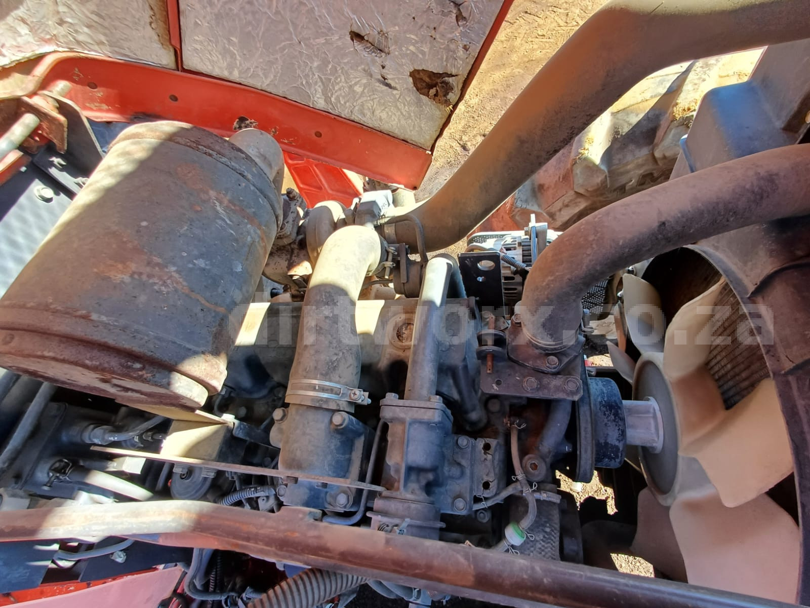 2018 Kubota M8540 Tractor - Image 12