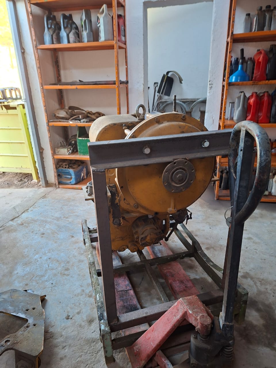 ZF 6WG200 Transmission for Spares - Image 8