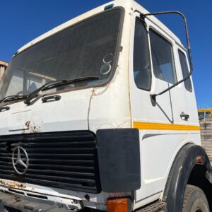 Mercedes Benz V-Series Truck Cab