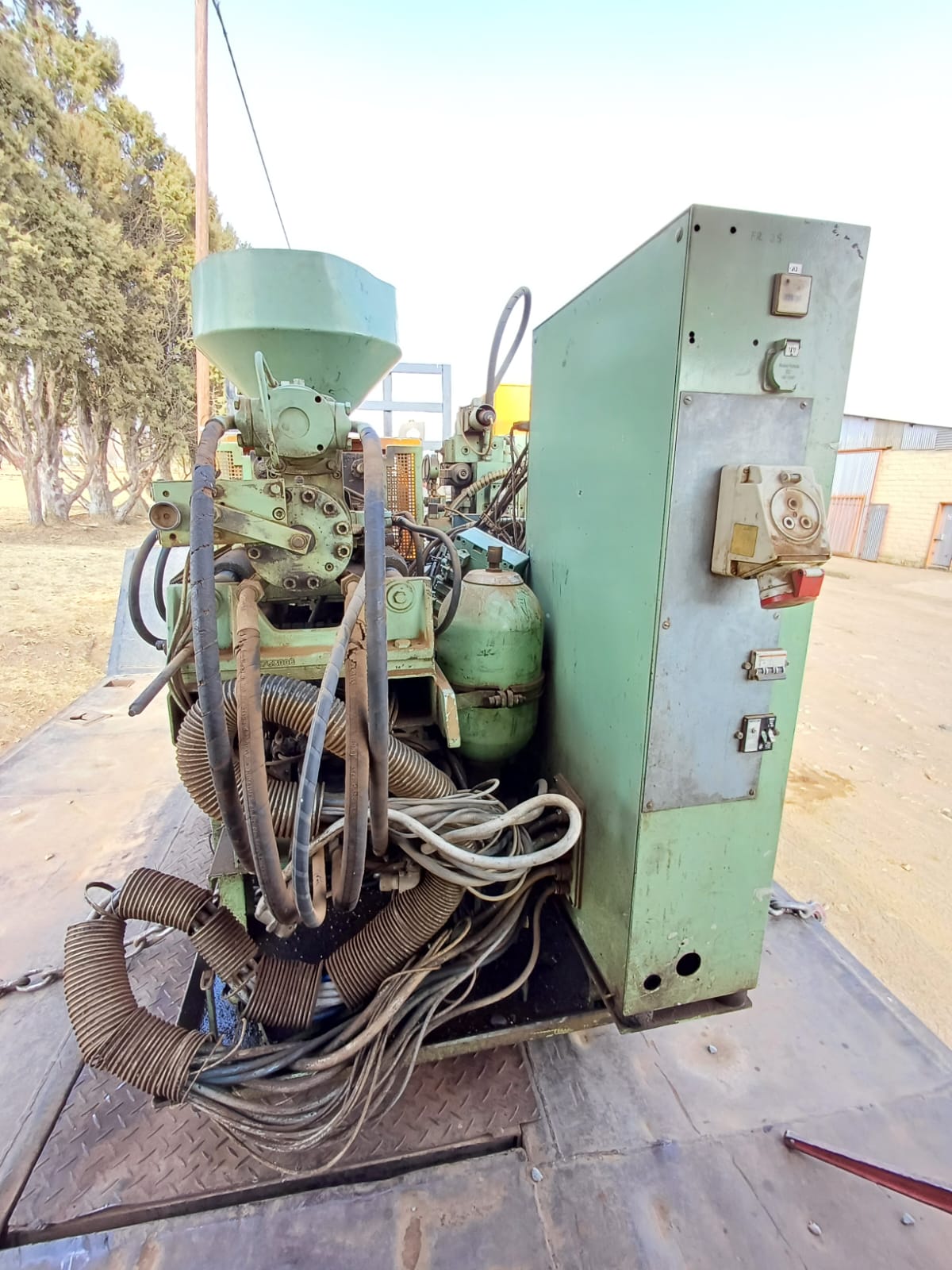 Klockner Ferromatik Injection Plastic Moulder Machine - Image 4