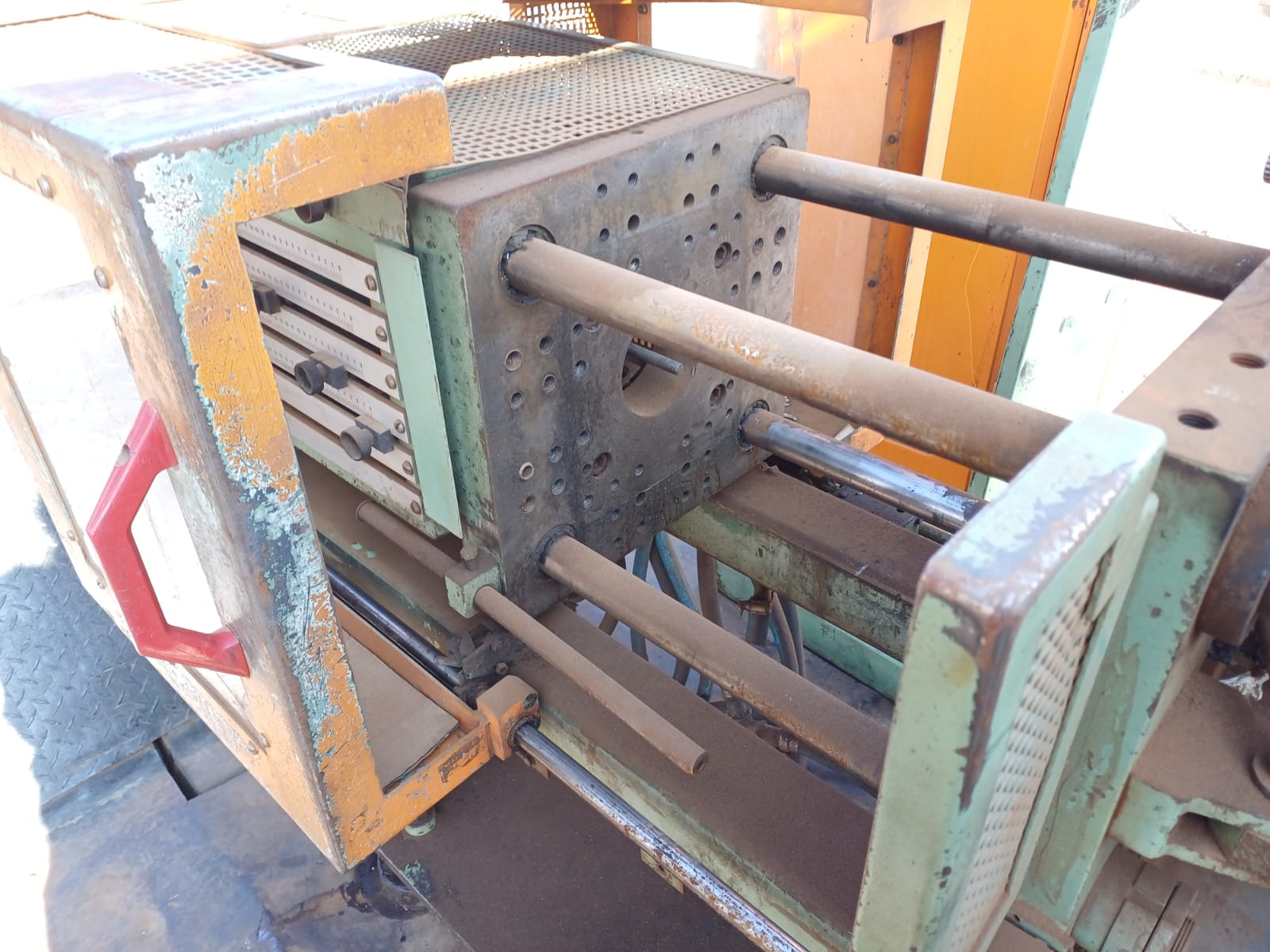 Klockner Ferromatik Injection Plastic Moulder Machine - Image 10