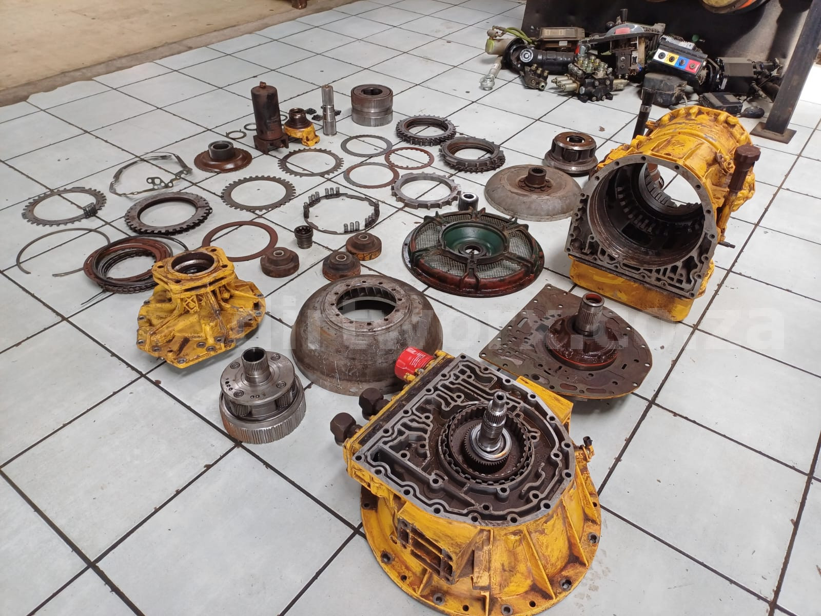 Allison 2000 Transmission for Spares - Image 7