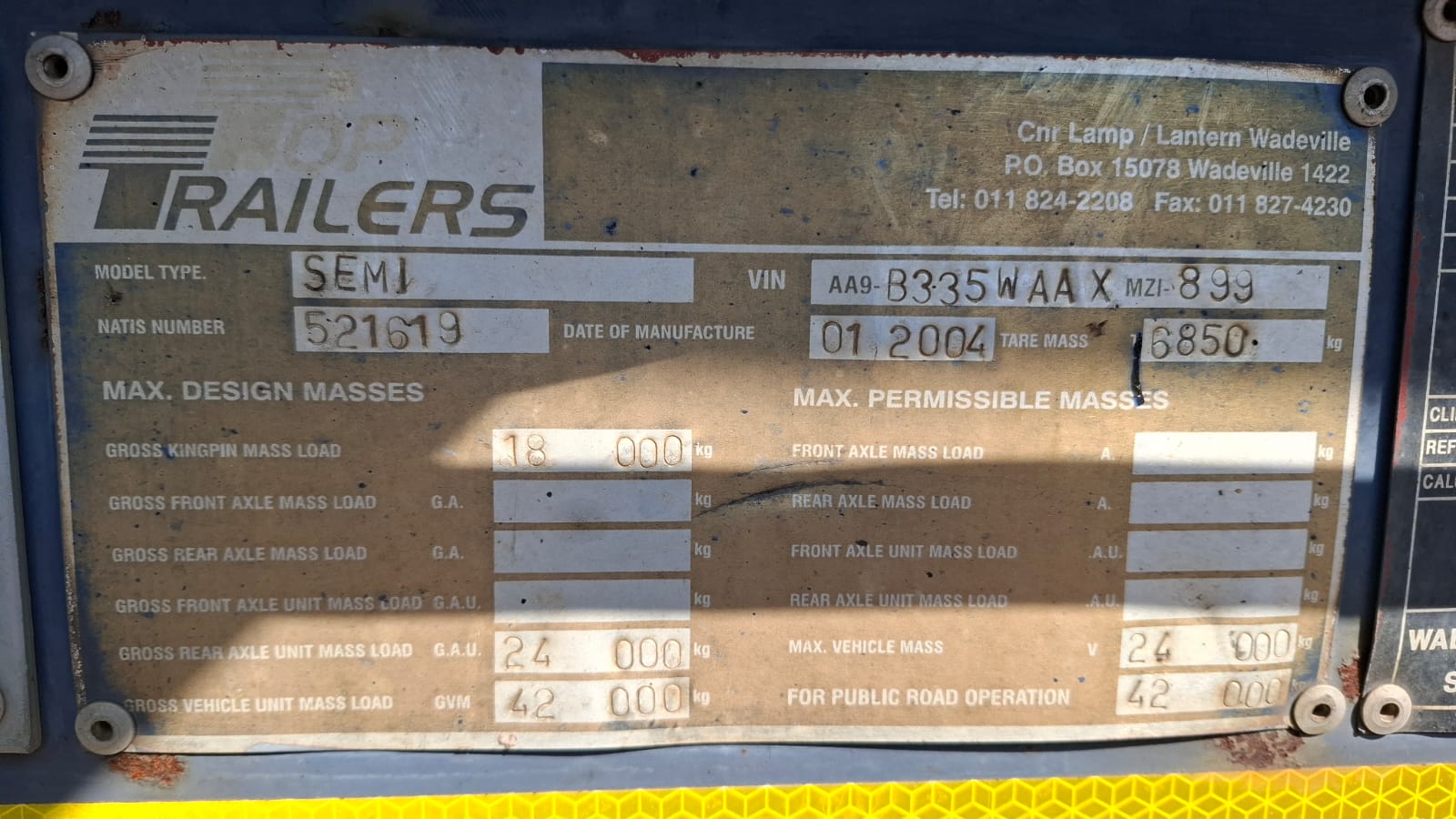 2004 Top Trailers Semi Tri Axle Skeletal Trailer - Image 2