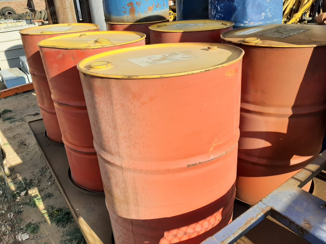 Shell Omala S2 G220 Gear Oil 210L - Image 3