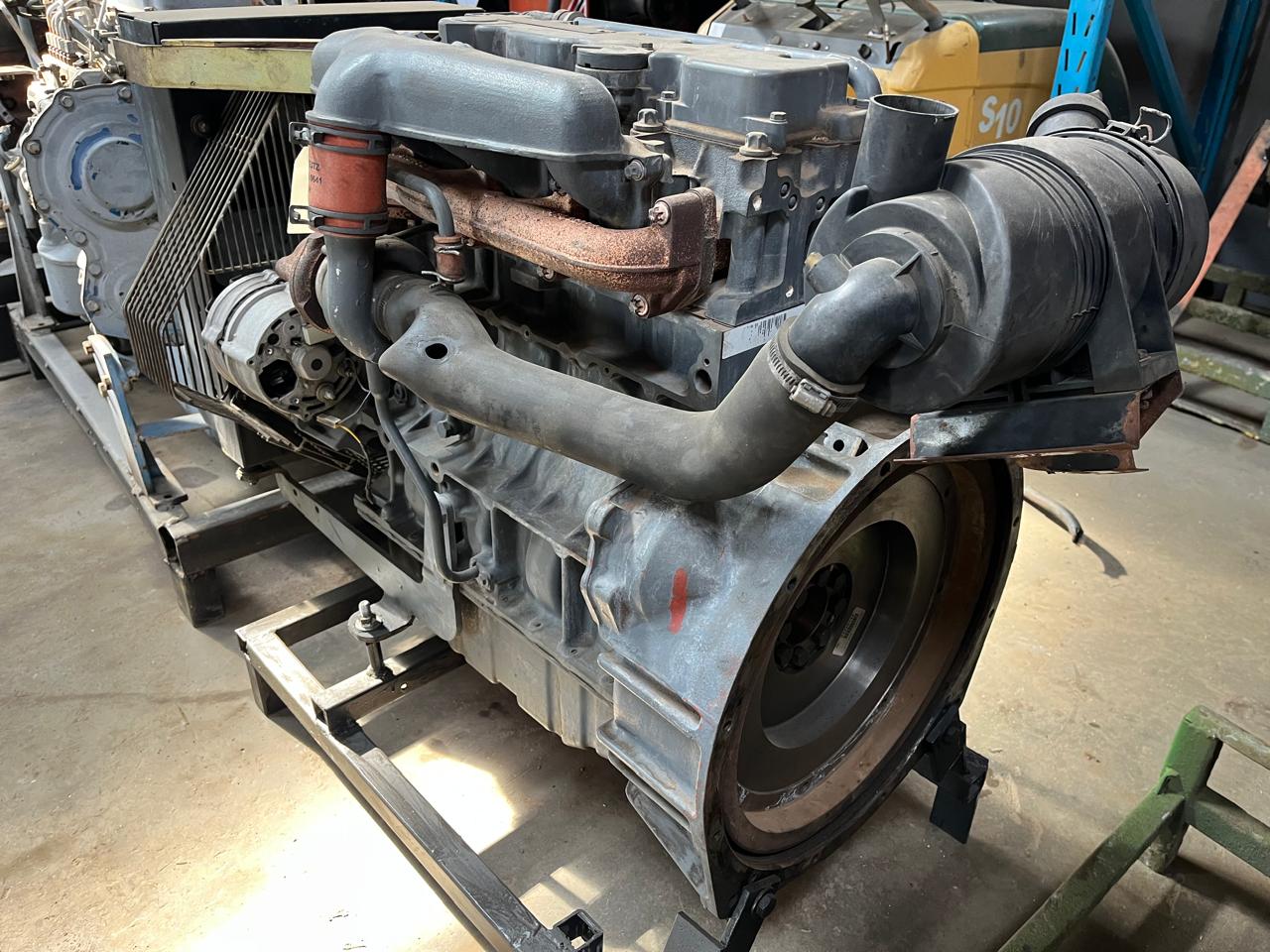 Deutz BF4M 2011 Engine - Image 3