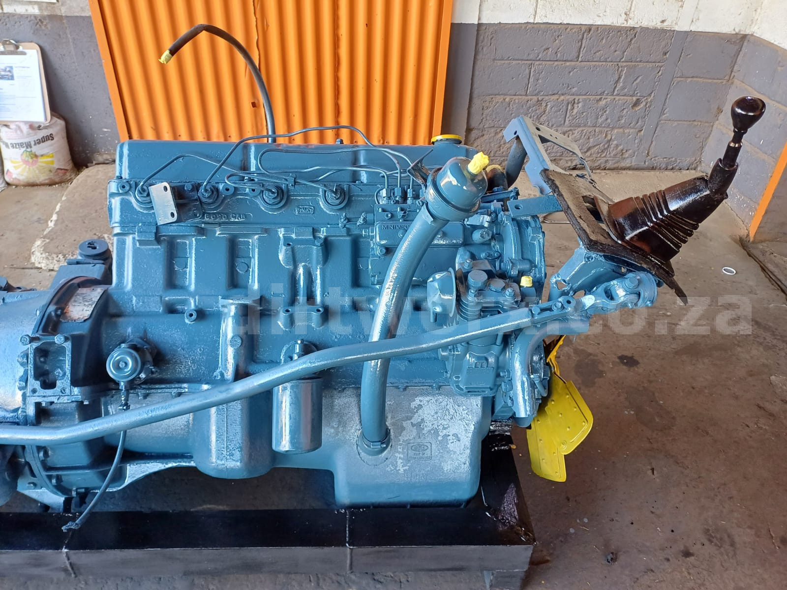 Ford 2713E Engine - Image 5