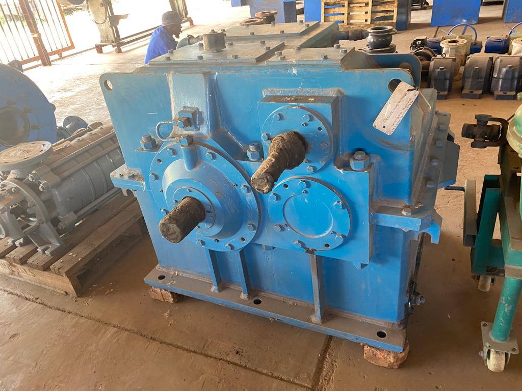 David Brown Reduction Gearbox Ratio 35 to 1 - Image 3