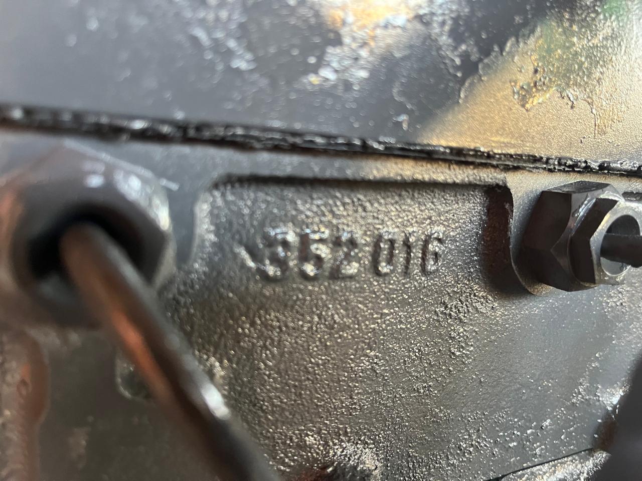 ADE 352 Engine - Image 6