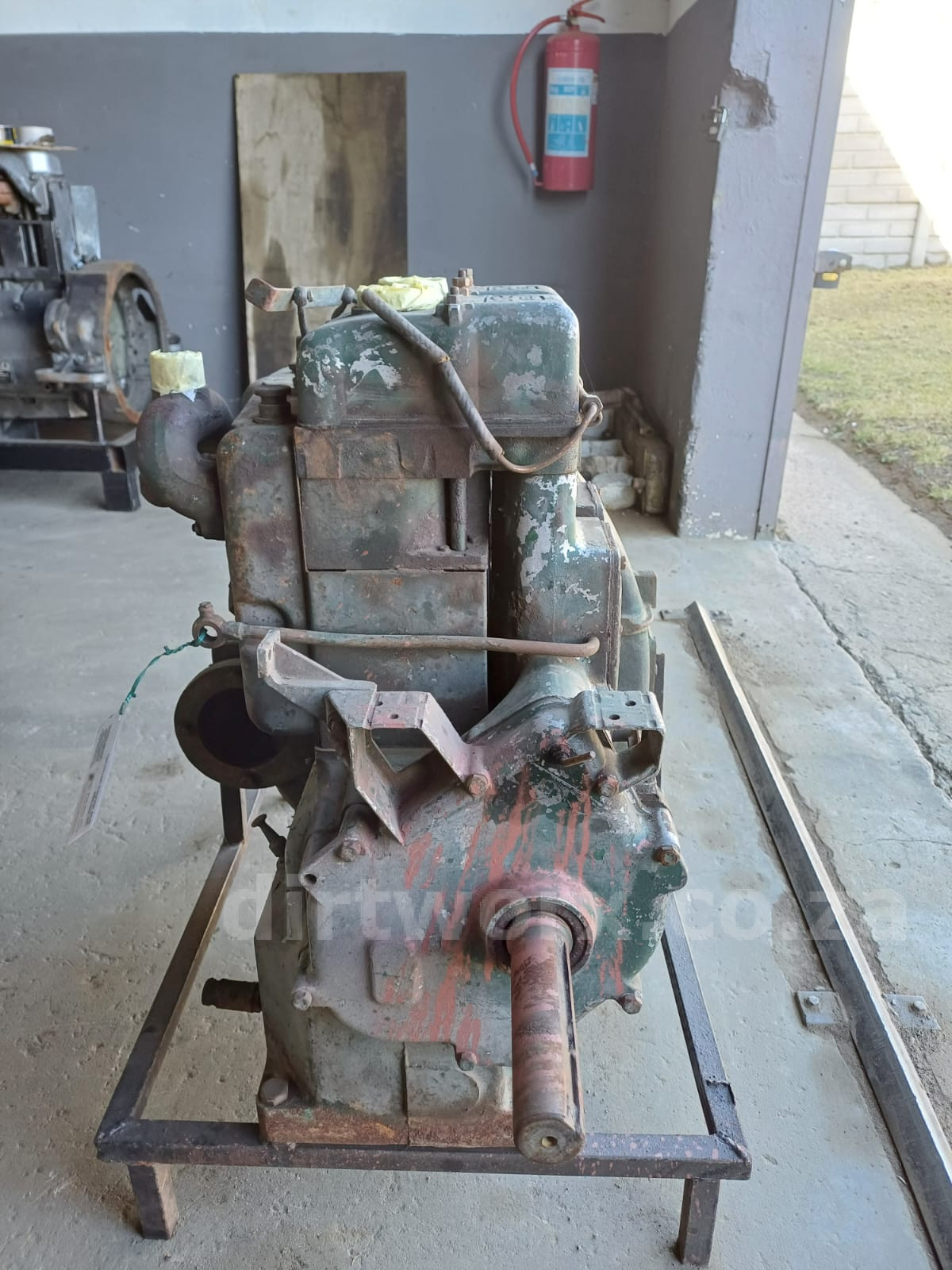 Lister SR2 Engine - Image 4