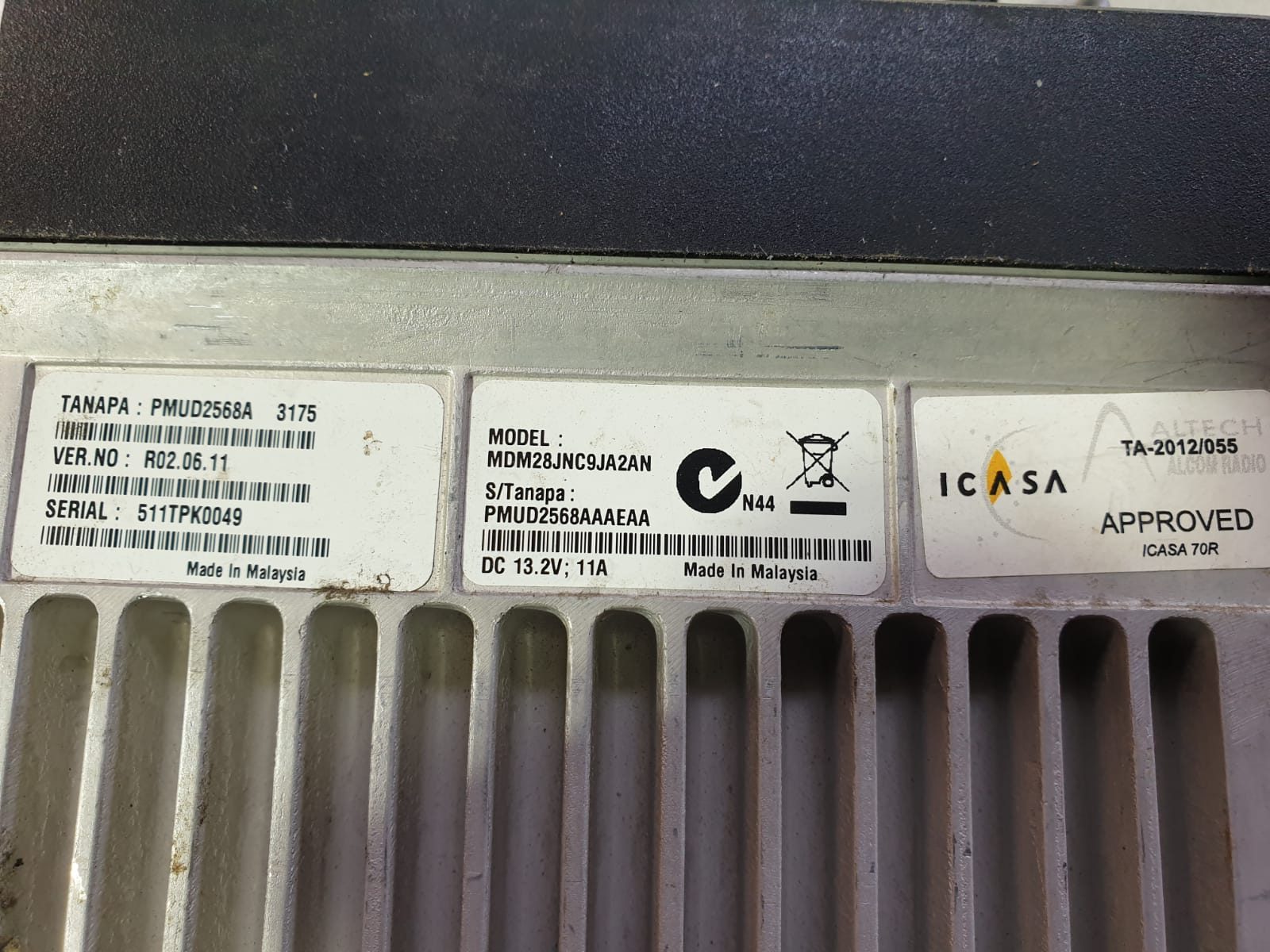 Motorola DM4400 UHF Base/Vehicle Two-Way Radio - Image 7