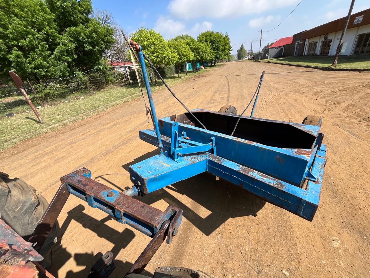 Dam Skrop Dam Scoop - Image 3