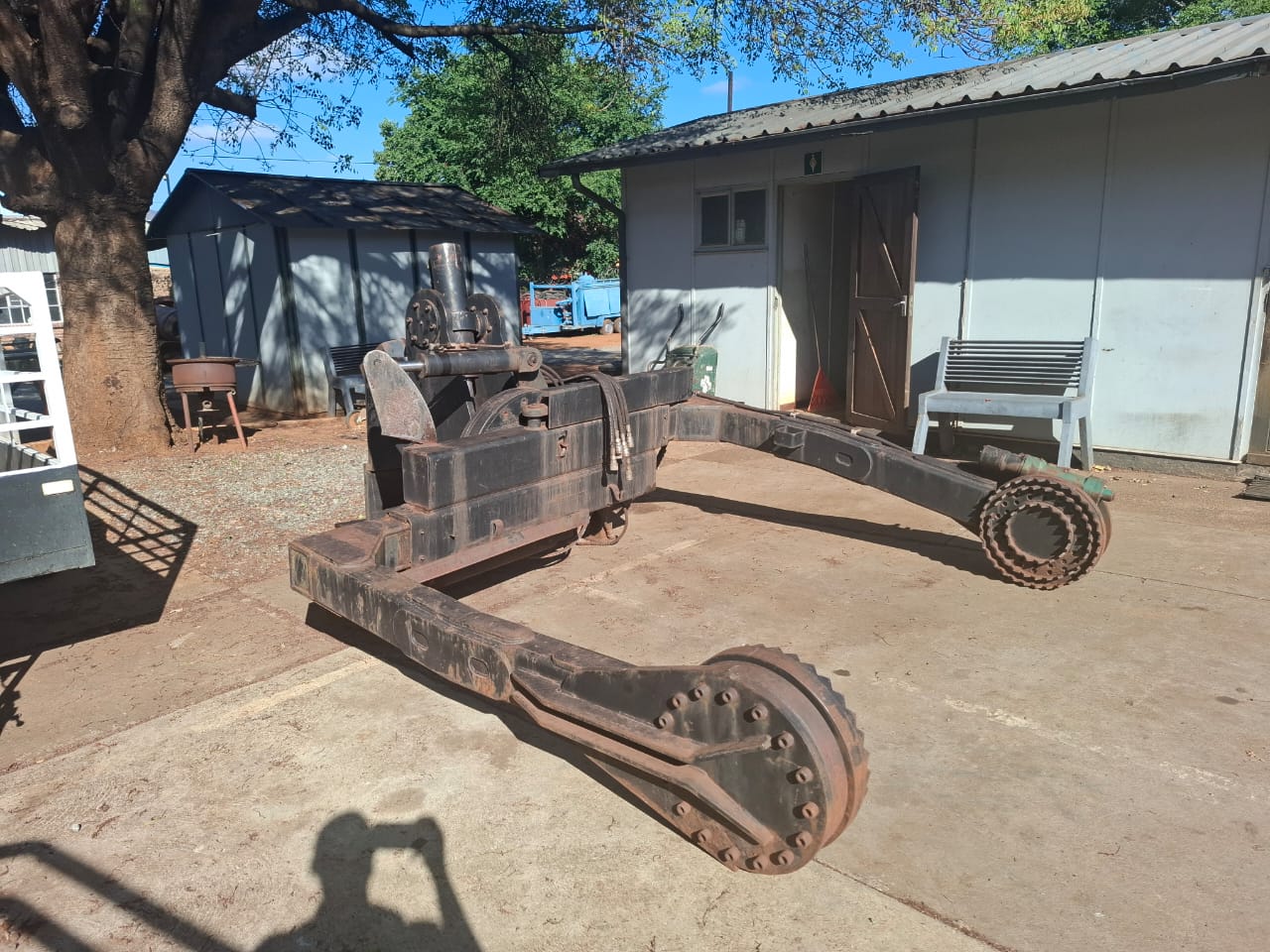 Manitou 5.5 Ton Tyre Handler Attachment