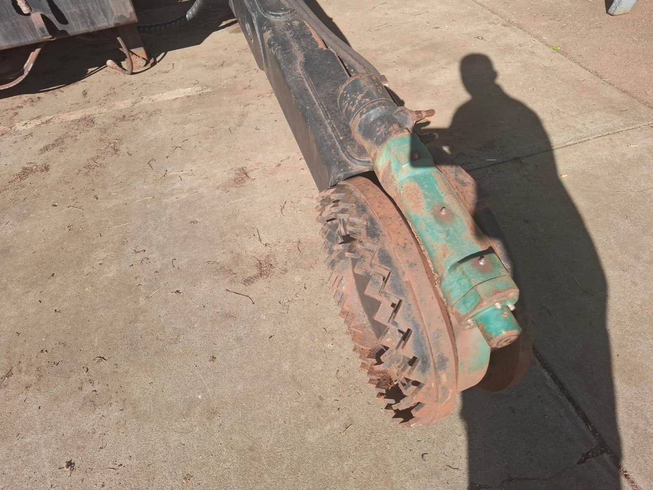 Manitou 5.5 Ton Tyre Handler Attachment - Image 3