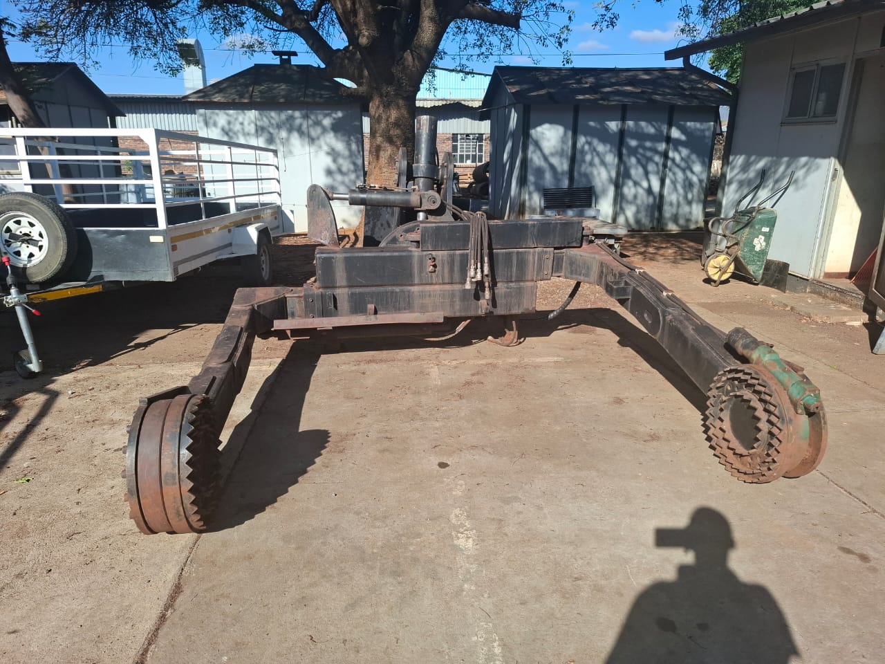 Manitou 5.5 Ton Tyre Handler Attachment - Image 6