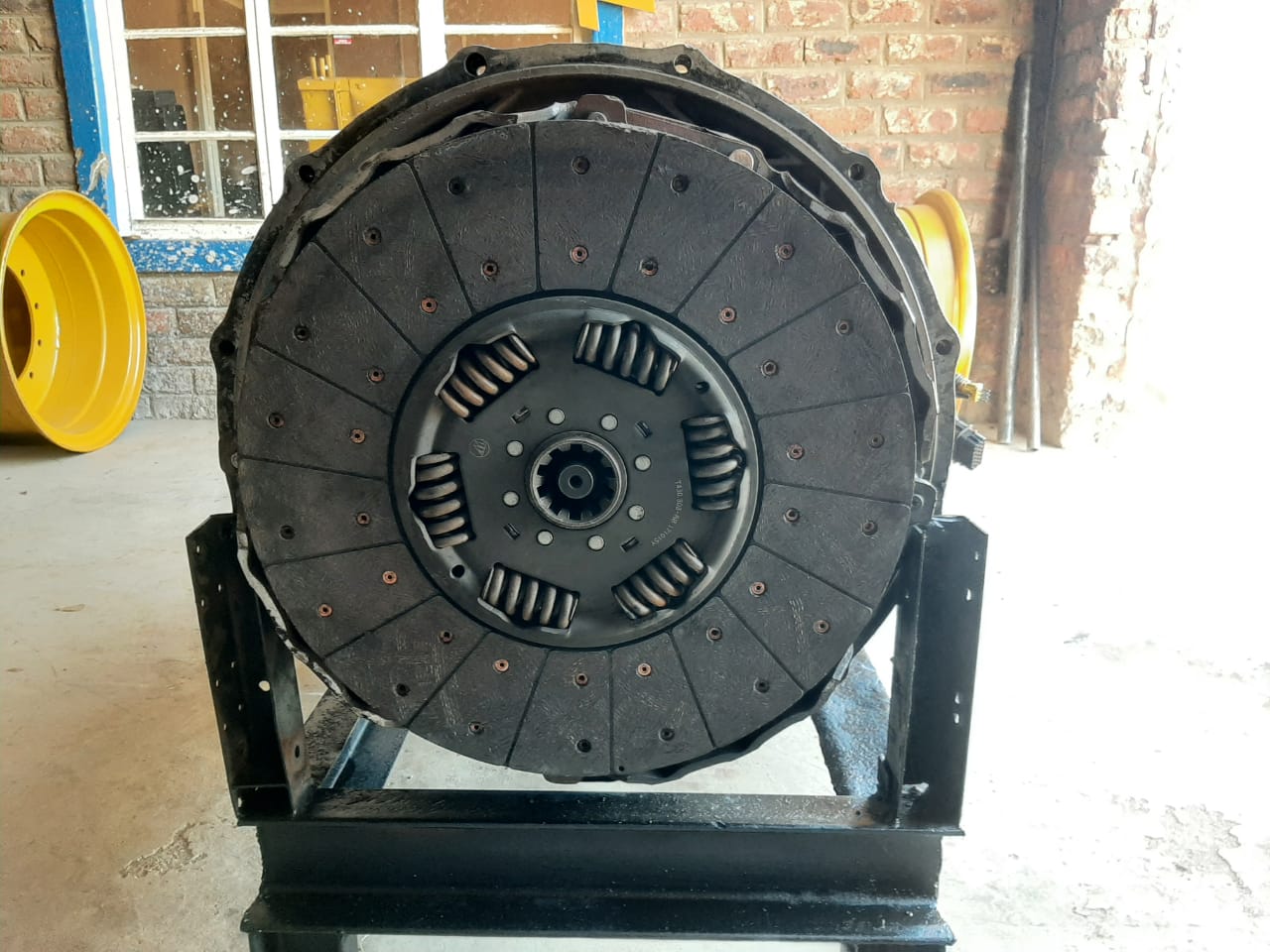 ZF 12 AS 2330 T0 Transmission Gearbox - Image 8