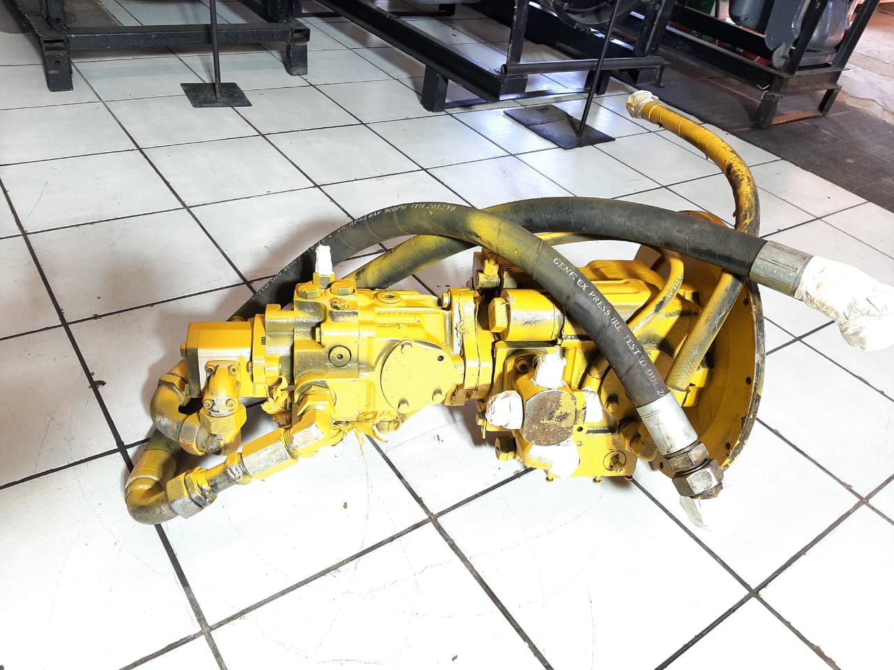 Pump Drive With Hydraulic Pump - Image 6