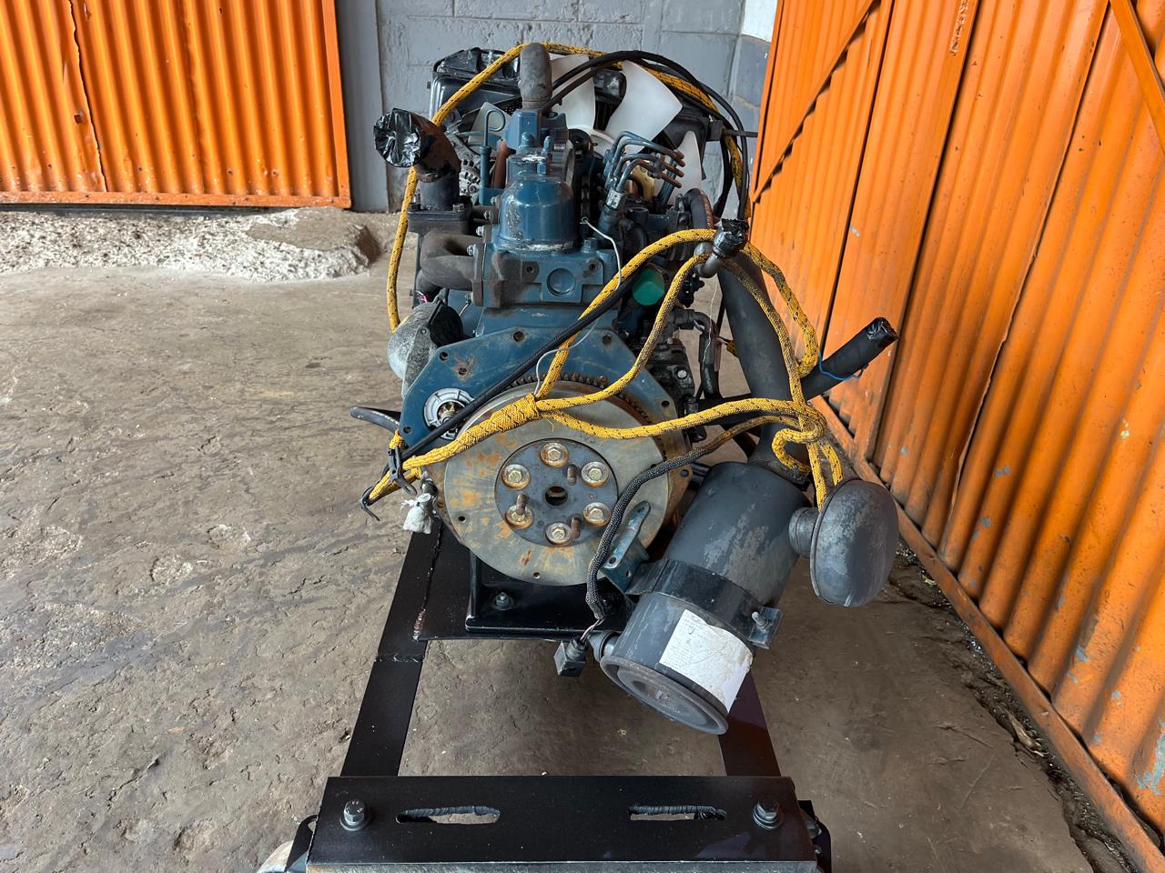 Kubota V1505 Engine - Image 10