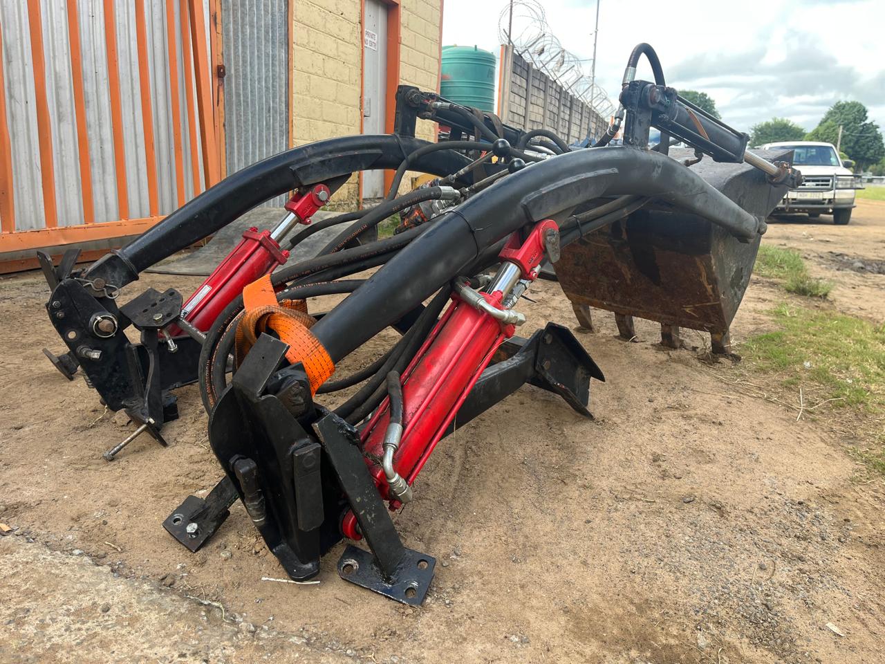 Trekker Laaigraaf Implement - Image 10