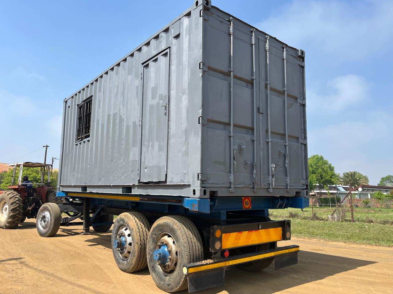 Henred Container Tipper Trailer - Image 5