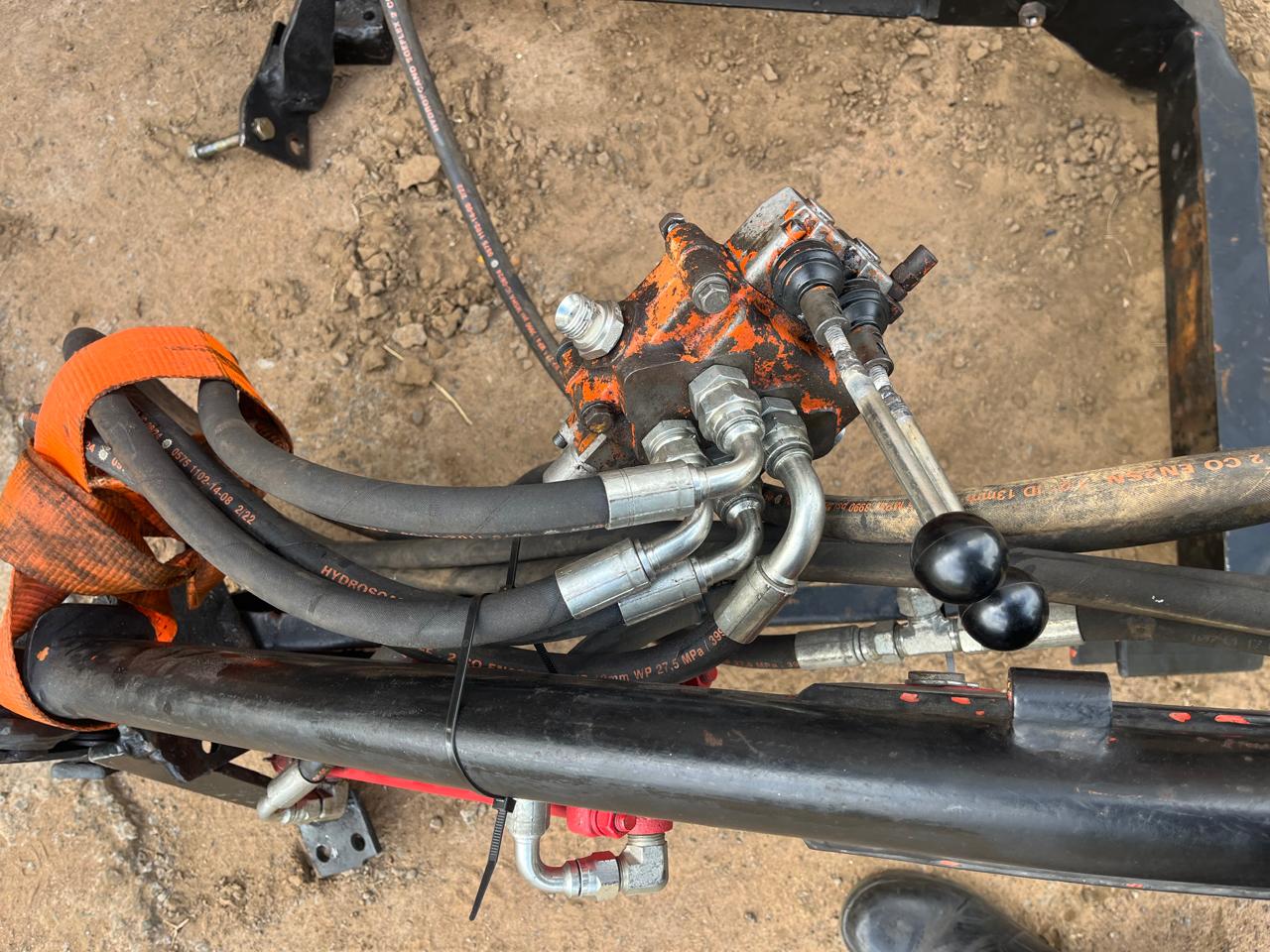 Trekker Laaigraaf Implement - Image 5