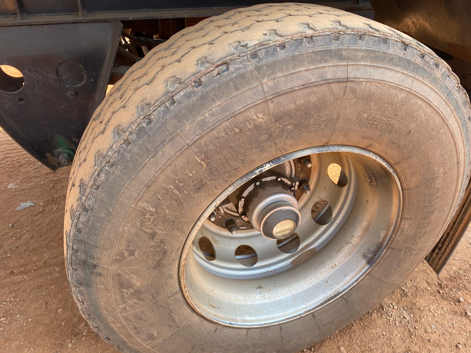 Alto American Lincoln 7760 Road Broom Sweeper - Image 10