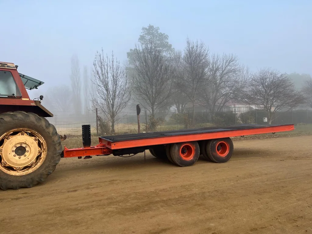 Hyster Tilt Deck Rollback Trailer - Image 3