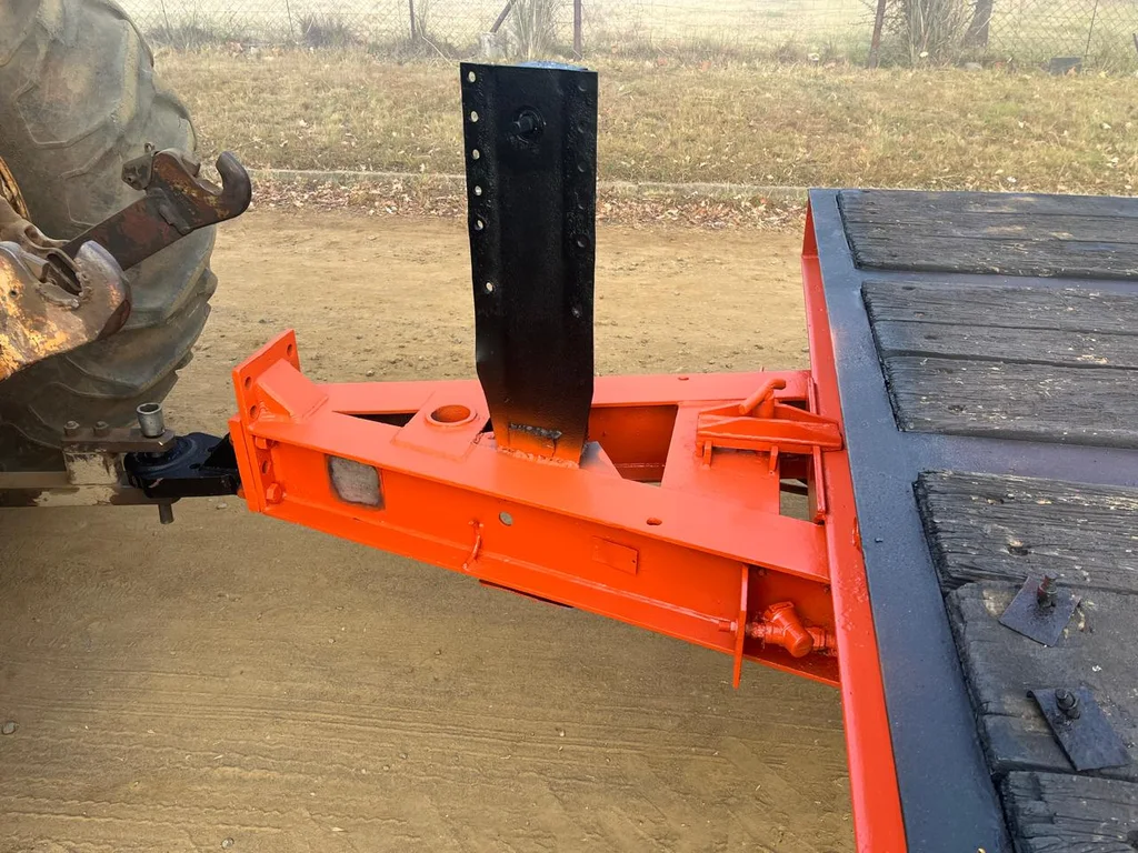 Hyster Tilt Deck Rollback Trailer - Image 9