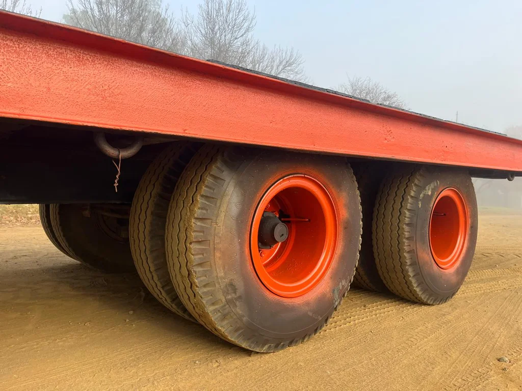 Hyster Tilt Deck Rollback Trailer - Image 10