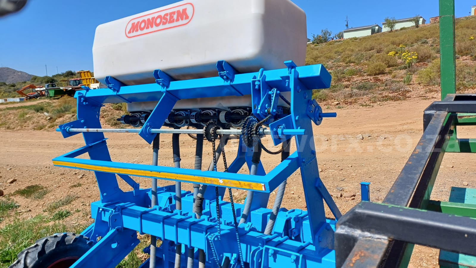 Monosem Fertiliser Spreader Kunsmis Strooier - Image 4