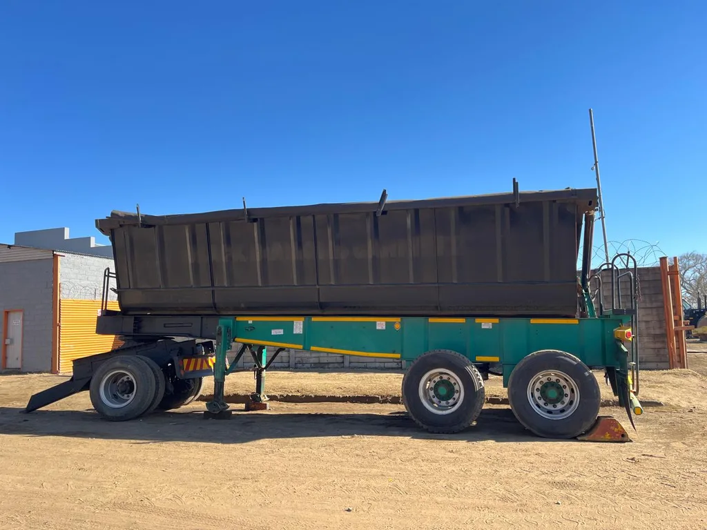 2017 Top Trailers Side Tipper Trailer - Image 9