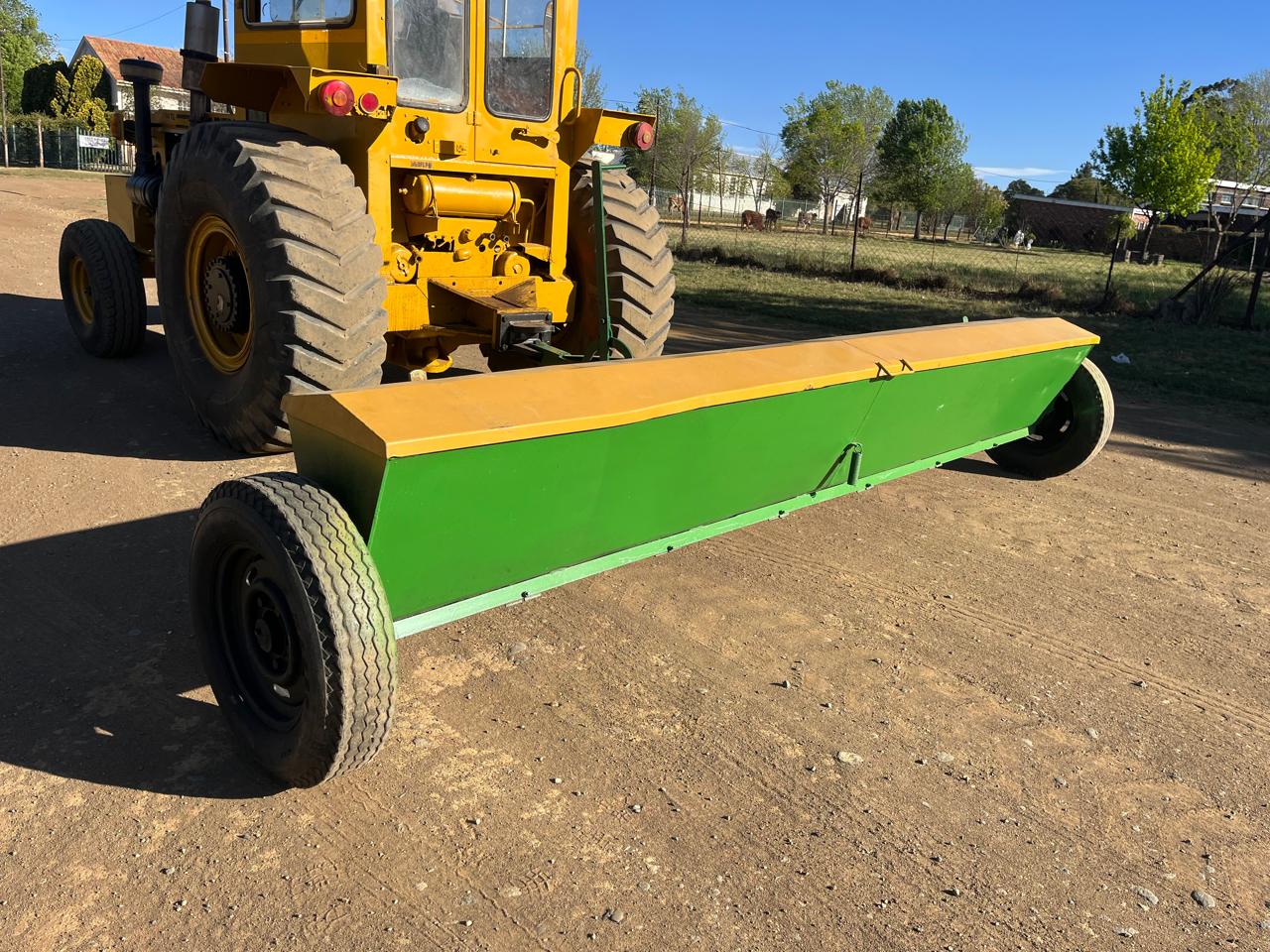 Fertilizer Spreader Kunsmis Strooier - Image 6