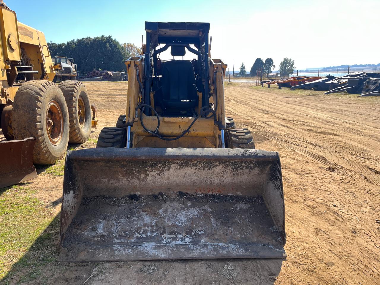 Case 1845C Skid Steer Loader - Image 2