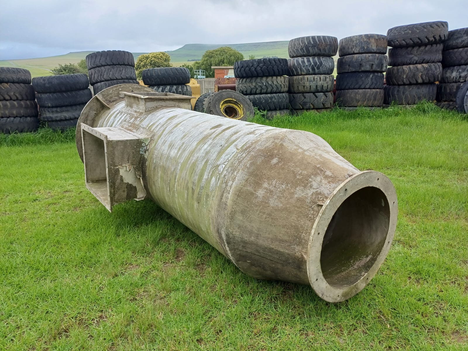 Fibreglass Reducing Pipe 100cm-61cm