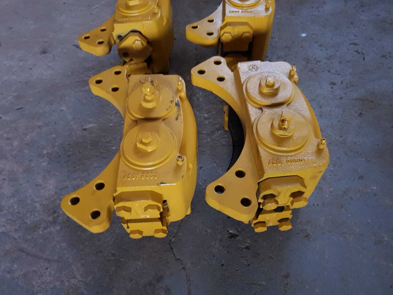 Bell B20B Brake Calipers - Image 2